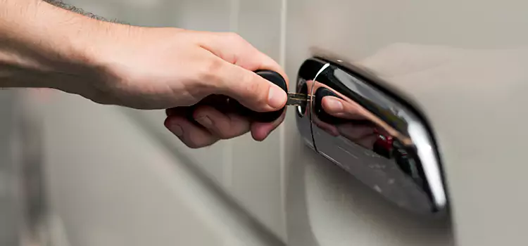 Why Choose Our Auto Locksmith Team in Charleston, SC?