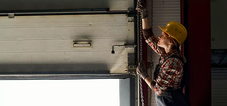 Addressing Common Garage Door Stoppage Issues in Charleston, SC