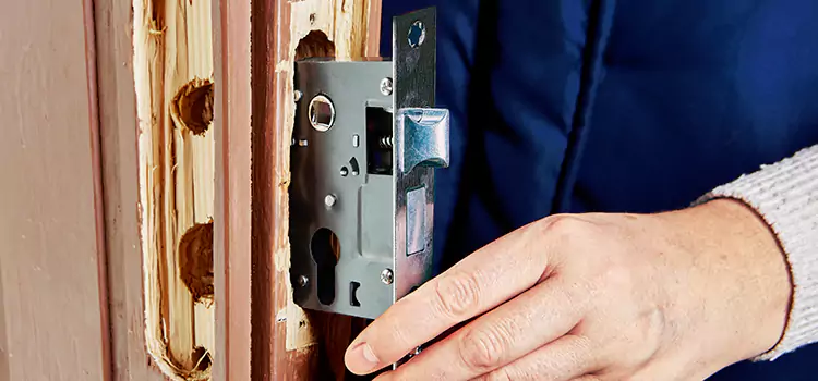 Garage Door Lock Replacement Charleston